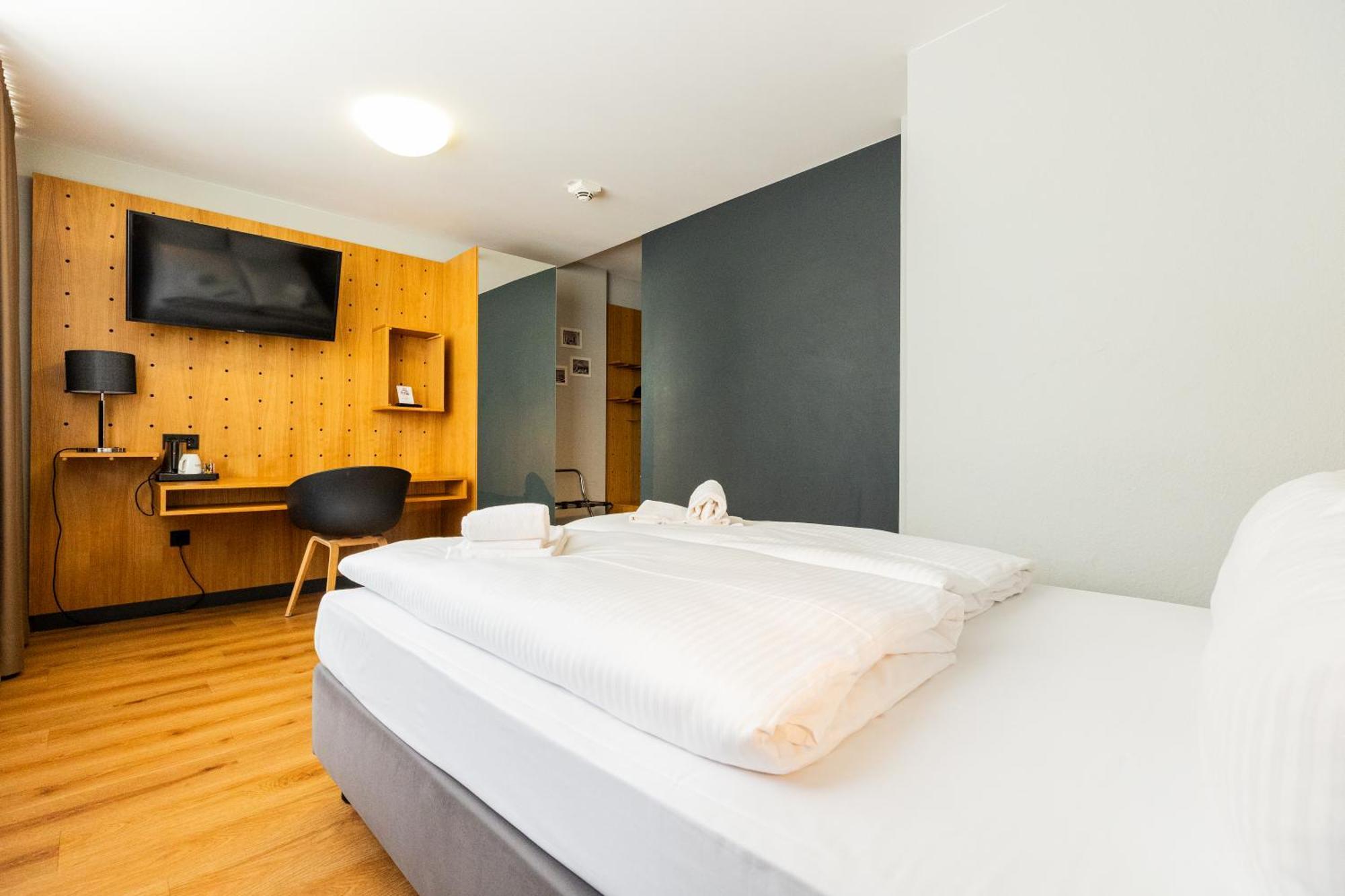 โรงแรมเอ็มเค แฟรงค์เฟิร์ต Frankfurt am Main ภายนอก รูปภาพ